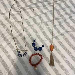 Necklace + bracelet bundle